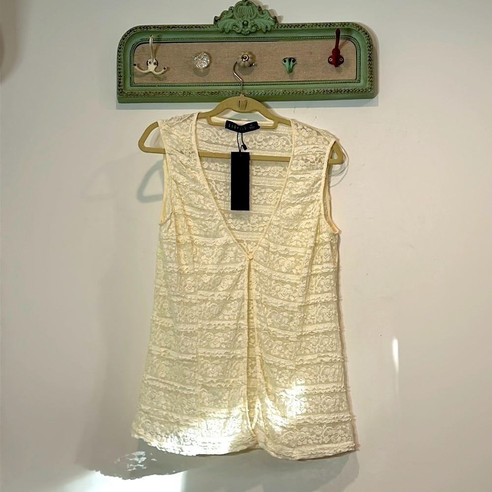 Lioness Lace Olsen Vest off white Womens size xl new w tags